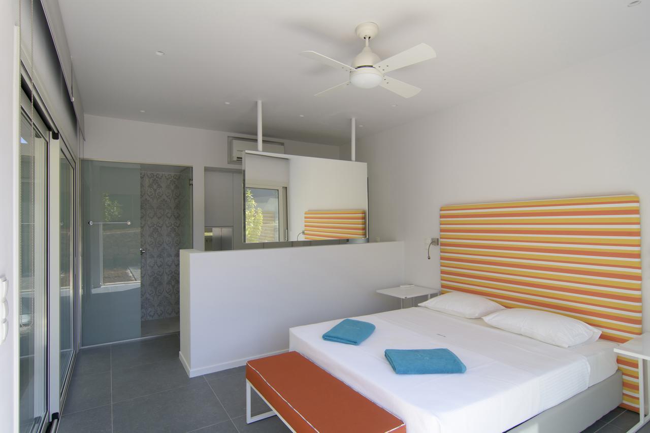 Lavender Cove Aparthotel Kórfos Buitenkant foto